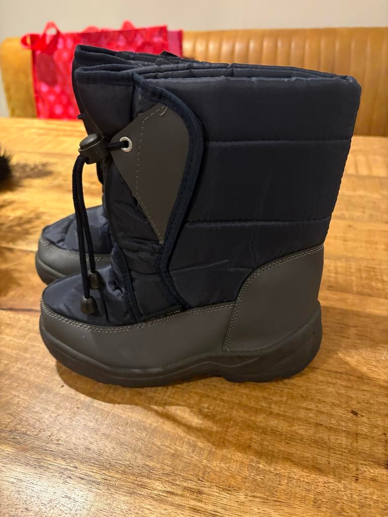 Donkerblauwe Snowboard Schoenen - Maat 31 - Zo goed als nieu, Ophalen, Zo goed als nieuw, Jongen, Schoenen