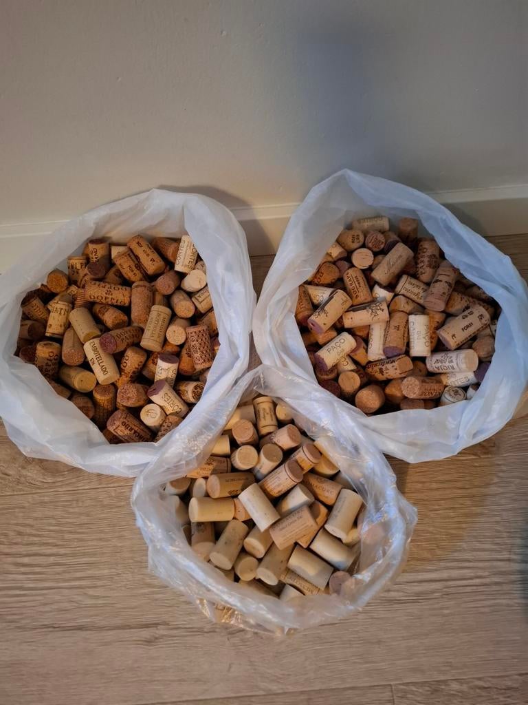 Grote verzameling kurken voor knutselprojecten, Ophalen of Verzenden, Gebruikt, Materiaal