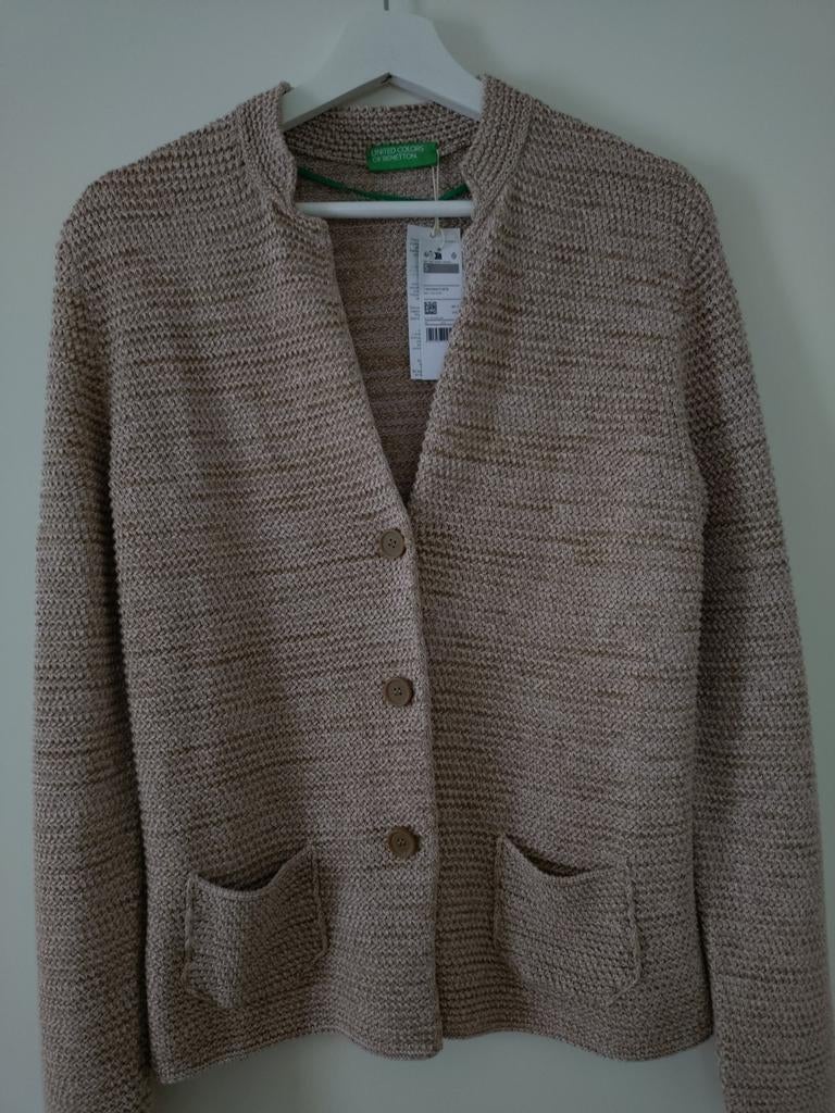 Te koop nieuw katoen Benetton vest zand/taupe maat S, Benetton, Beige, Nieuw, Ophalen of Verzenden