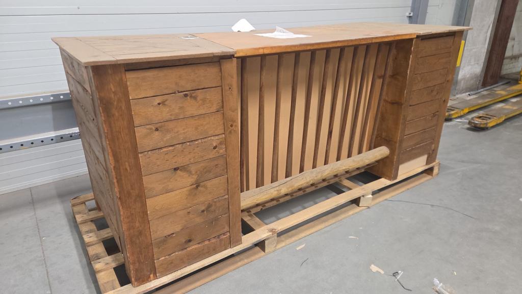 Houten Balie / toonbank, Huis en Inrichting, Kasten | Dressoirs, Gebruikt, 75 cm of meer, Overige houtsoorten, Met deur(en)