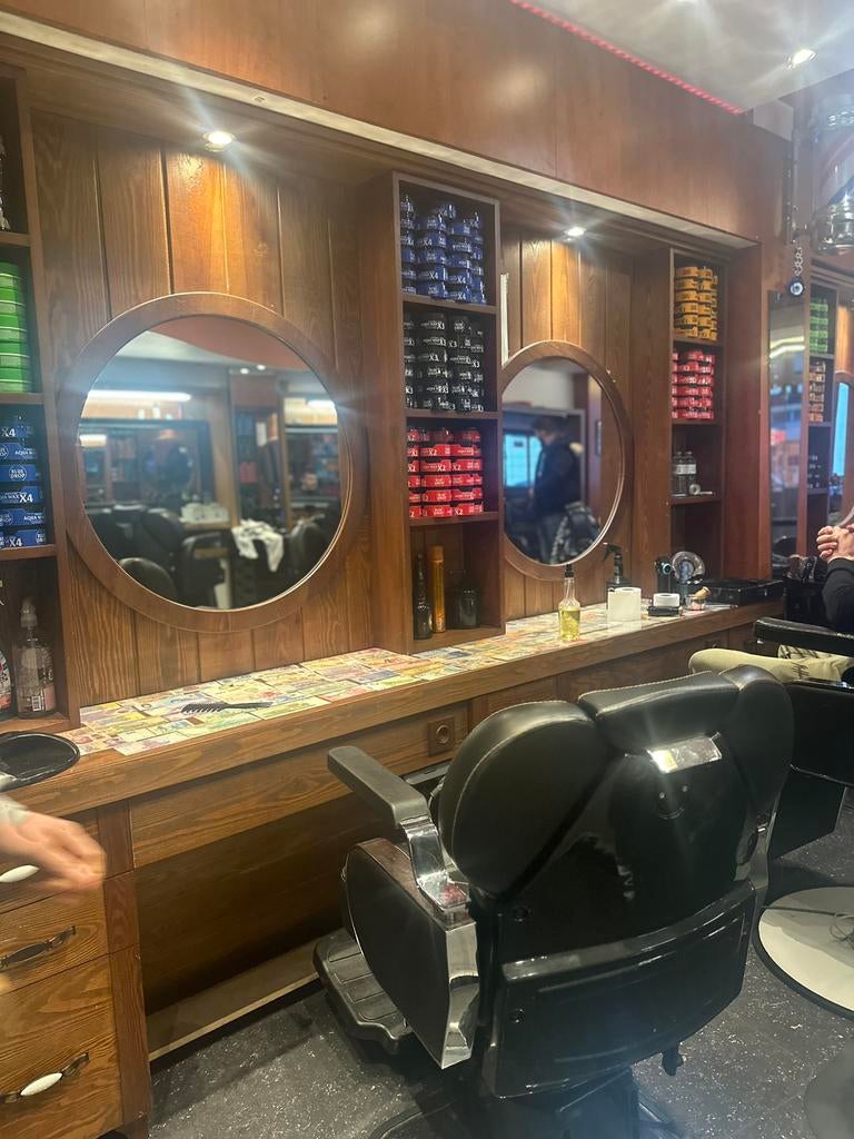 Kapper stoelen, 33 - 40 uur, MBO, Vanaf 5 jaar, Tijdelijk contract