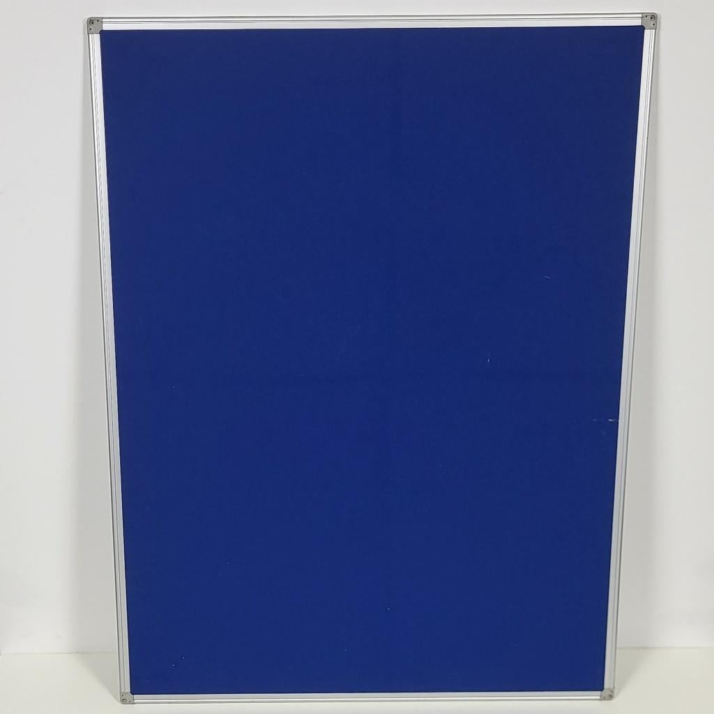 Prikbord 90  120 cm - Blauw 25638, Ophalen, Gebruikt