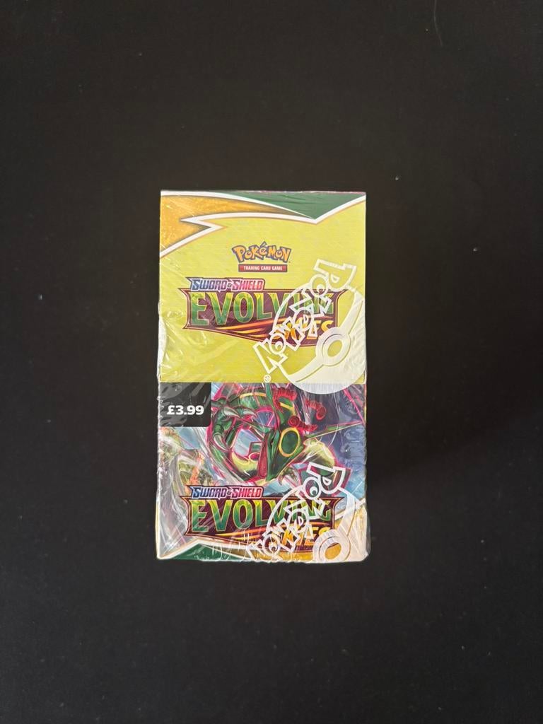 Pokémon S&S Evolving Skies Booster Box (18 Boosters) Sealed, Ophalen of Verzenden, Nieuw, Boosterbox