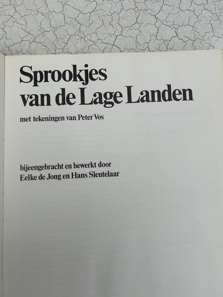 Sprookjes van de Lage Landen - E. de Jong & H. Sleutelaar, Boeken, Ophalen of Verzenden, Gelezen