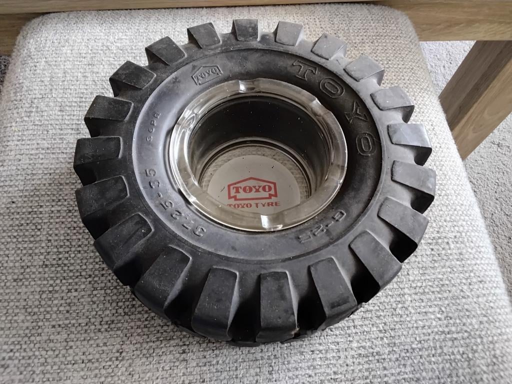 Asbak met rubbere band merk toyo tyre jaren 80, Ophalen of Verzenden