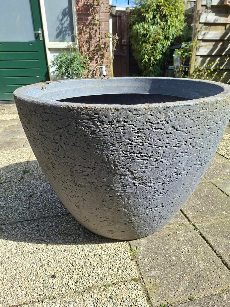 Grote kunstof bloempot, Ophalen, Gebruikt, Rond, Kunststof