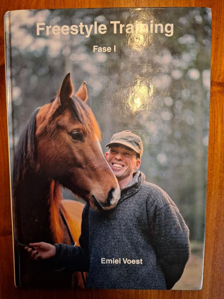 Freestyle Training Fase 1, Gelezen, Ophalen of Verzenden, Emiel voest, Paarden of Pony's