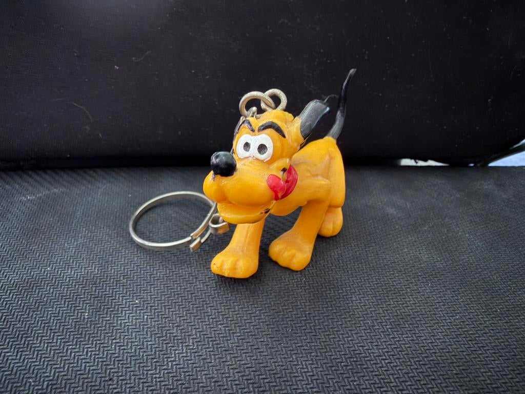 Handgeschilderde DISNEY Pluto sleutelhanger uit 1970 , wauw!, Verzenden, Zo goed als nieuw, Merk