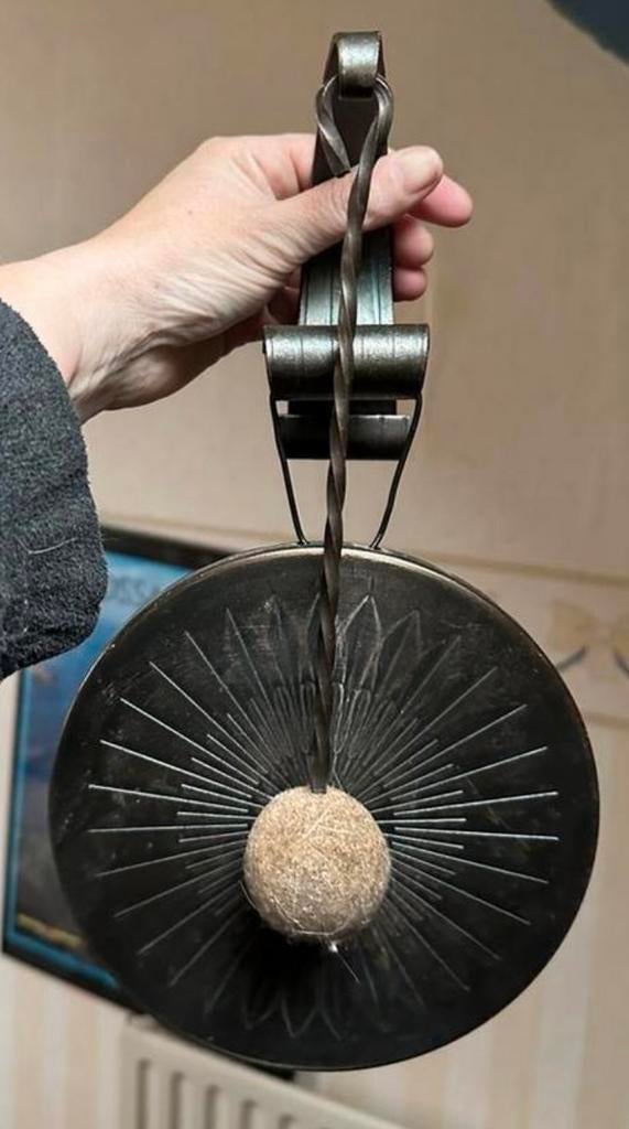 Gong met wandhaak uit 1968, Ophalen of Verzenden