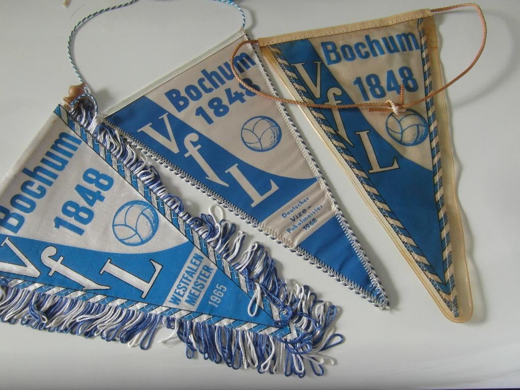 voetbal vaantjes vfl bochum 1848  deutschland wimpel 3 x, Verzamelen, Ophalen of Verzenden, Zo goed als nieuw, Buitenlandse clubs