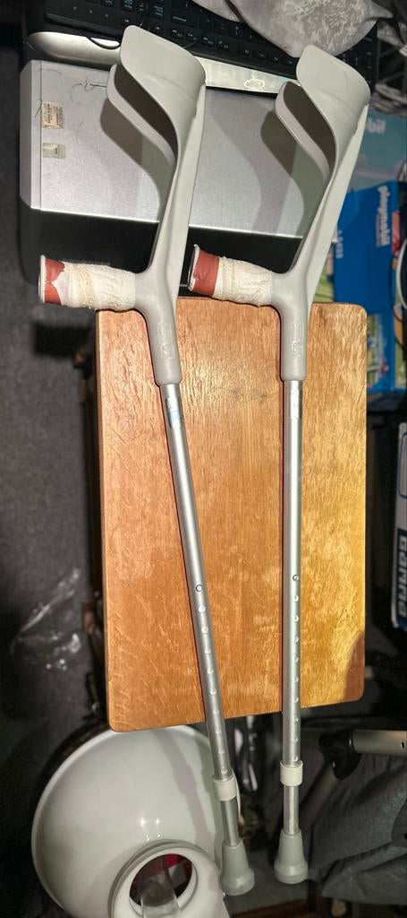 Krukken, Ophalen, In hoogte verstelbaar, Gebruikt