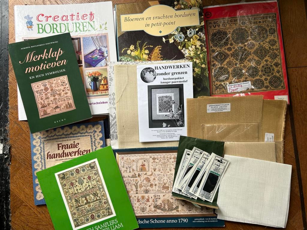 Uitgebreid Handwerkpakket (linen, garen, borduurpakket, boek, Hobby en Vrije tijd, Ophalen of Verzenden, Gebruikt, Handborduren