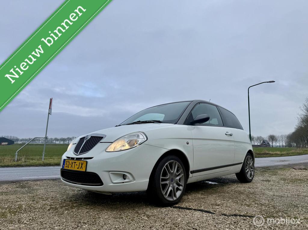 Lancia Ypsilon 1.4-16V Sport, BJ 2007, Airco, APK Feb 2027, Voorwielaandrijving, 15 km/l, 400 kg, Beige
