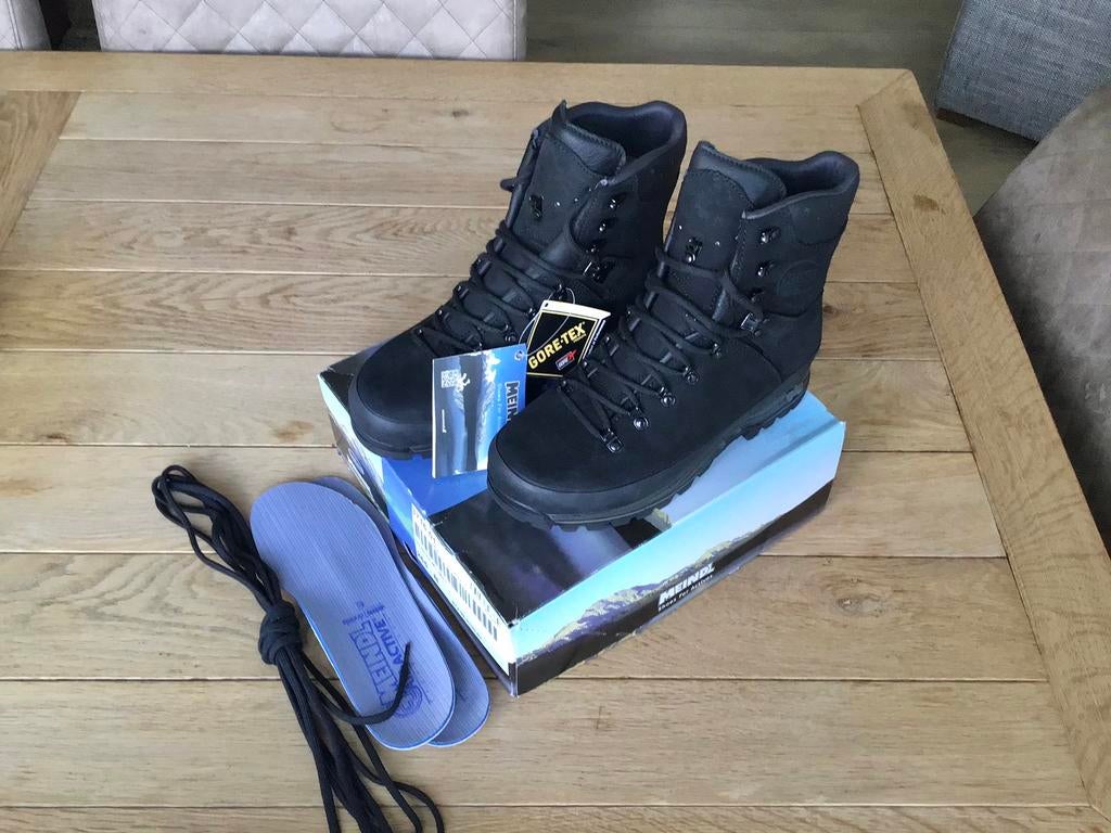 Meindl island wandelschoenen 265B = maat 41  (NIEUW IN DOOS), Ophalen of Verzenden, Zo goed als nieuw, Schoenen