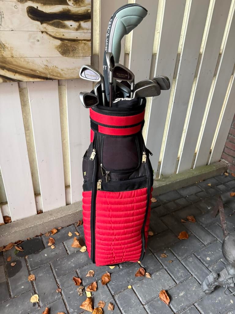 Golftas bullet dames set incl clubs, Sport en Fitness, Golf, Ophalen of Verzenden, Zo goed als nieuw