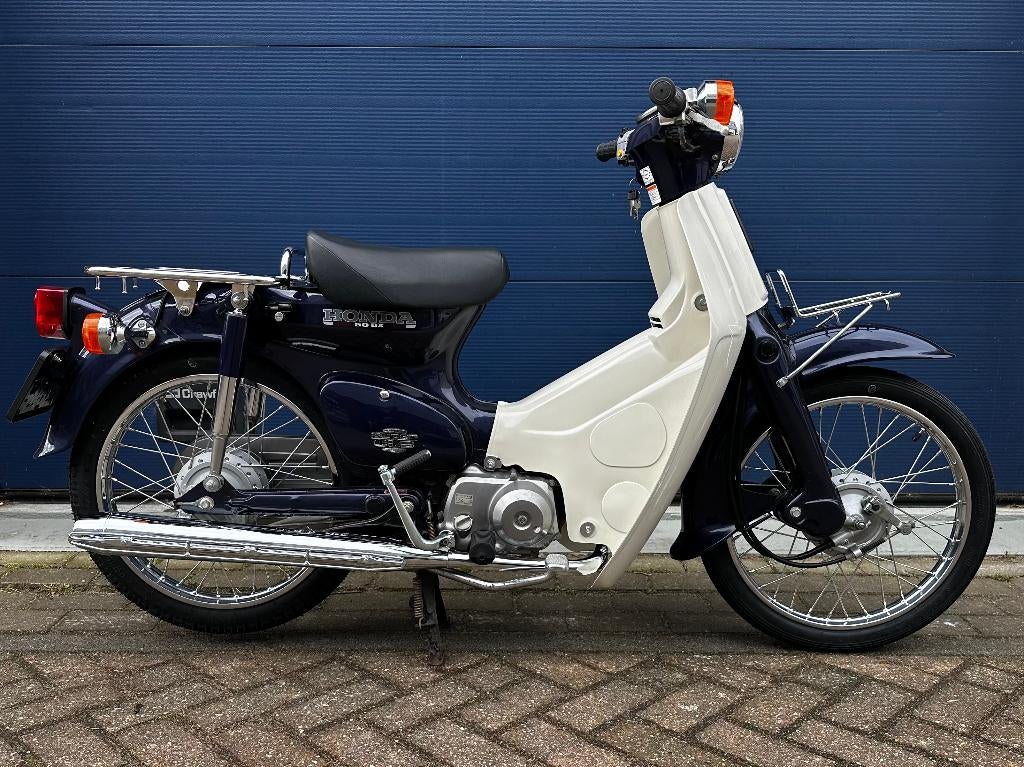 Honda C50 Super Cub Deluxe | 2001 | Nieuwstaat | 45km!, Ophalen, Overige modellen, 49 cc, Zo goed als nieuw