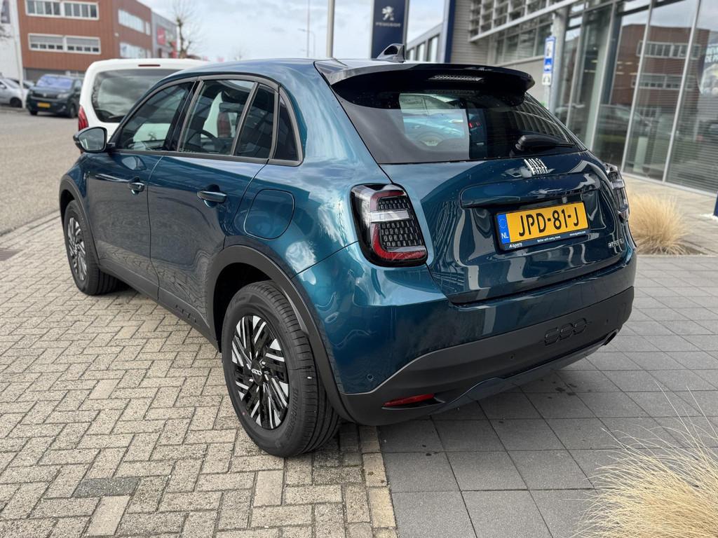 Fiat 600 1.2 Hybrid Pop l BTW ACTIE l Winter Pack, Auto's, Fiat, Stof, 1199 cc, Parkeersensor, Blauw