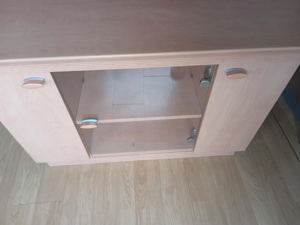 Gratis tv meubel moet snel Weg, Ophalen, Gebruikt