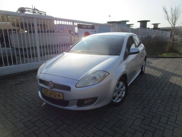 Fiat Bravo 1.4 T-Jet Edizione Sport, Auto's, Fiat, 15 km/l, Gebruikt, 4 cilinders, Origineel Nederlands