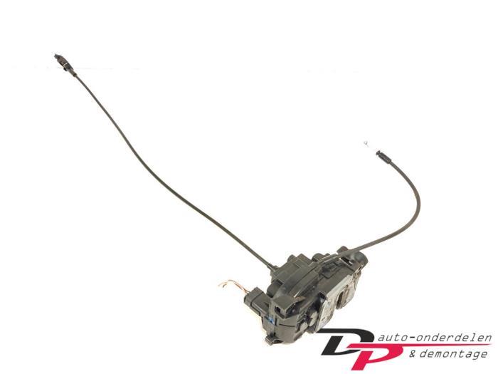 Deurslot Mechaniek 2Deurs links van een Renault Clio