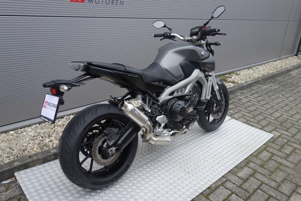YAMAHA MT 09 ABS (bj 2014) - foto 3