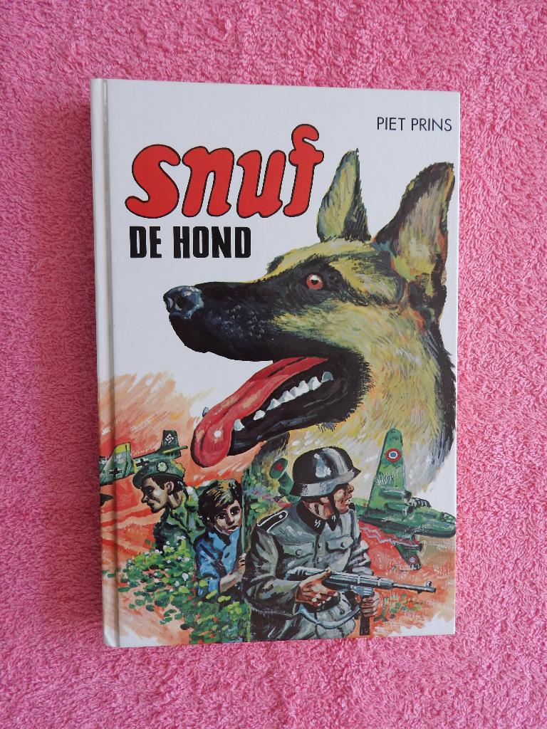 Piet Prins - Snuf de hond, Boeken, Ophalen of Verzenden, Zo goed als nieuw