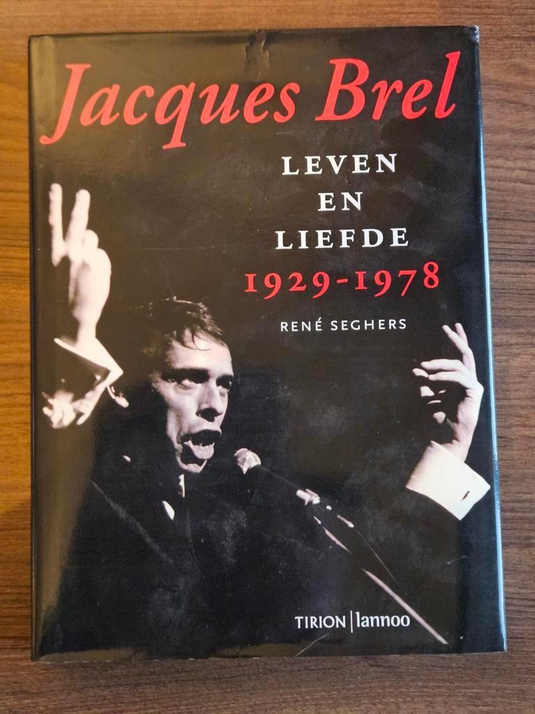 R. Seghers - Jacques Brel Leven en Liefde biografie, Gelezen, Ophalen of Verzenden, R. Seghers, Film, Tv en Media