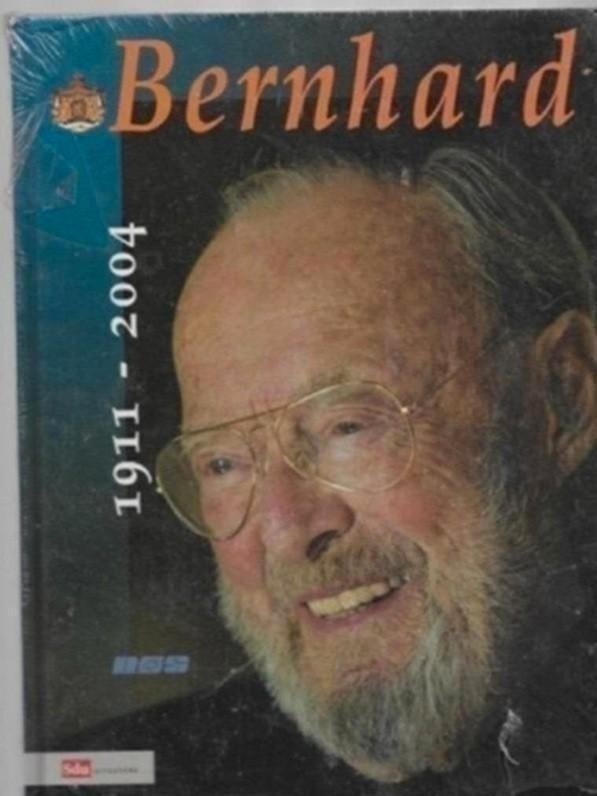 Bernhard 1911-2004 (In plastic), Boeken, Biografieën, Nieuw, Overige, Ophalen of Verzenden