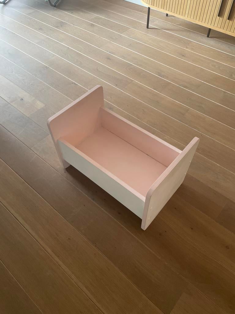 Mooi poppenbedje, Ophalen of Verzenden, Gebruikt, Overige typen