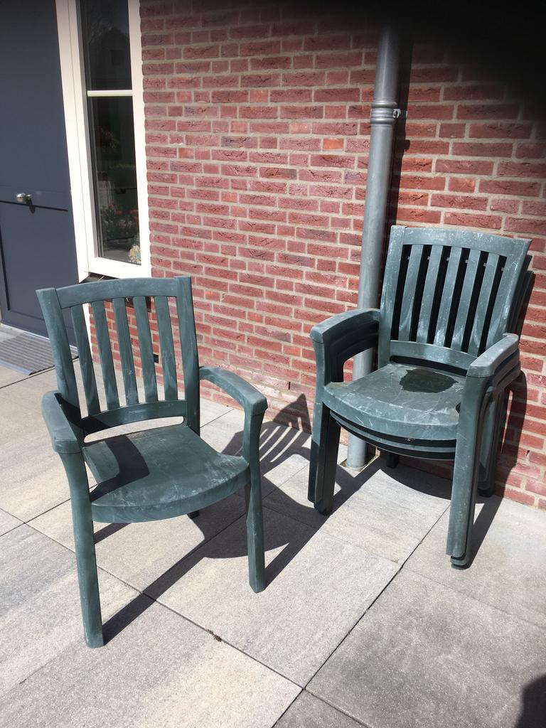 Tuinset gratis af te halen, Tuin en Terras, Tuinsets en Loungesets, Ophalen, 4 zitplaatsen, Kunststof, Gebruikt