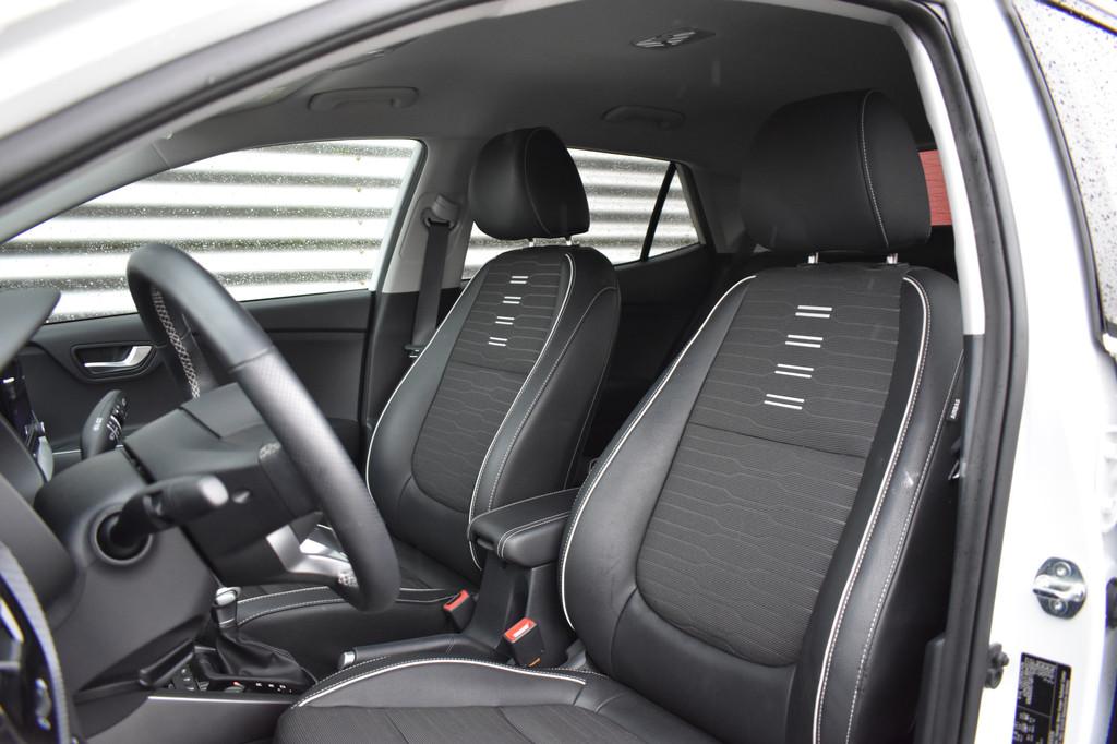 Kia Stonic 1.0 T-GDi MHEV GT-Line LED | Camera | Carplay | K, 1160 kg, Gebruikt, Met garantie (alle), Wit