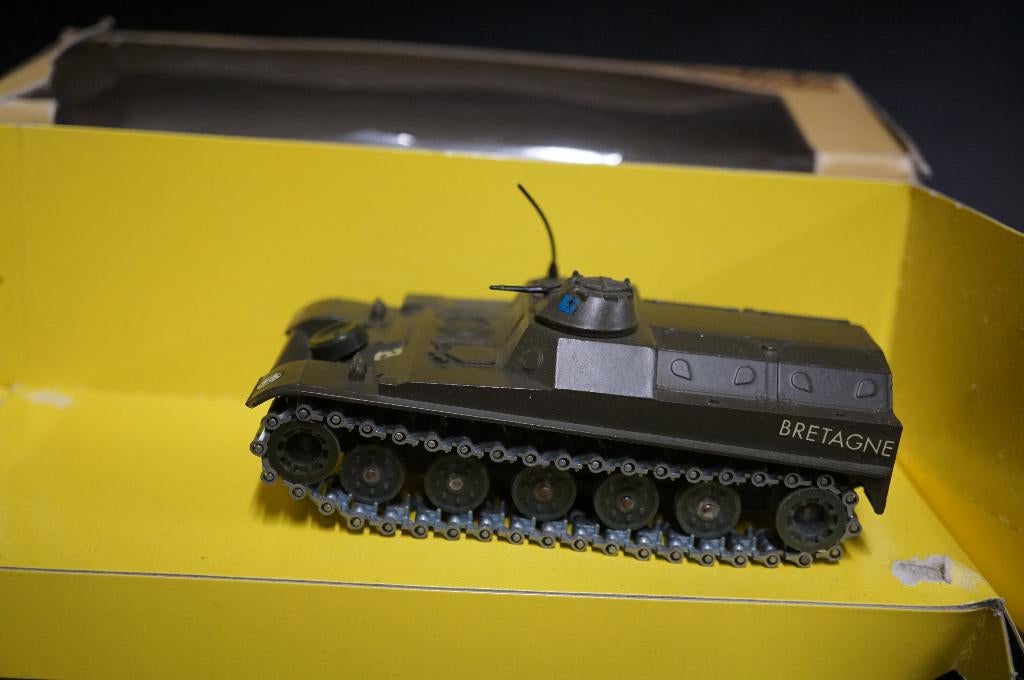 Solido AMX 13 VTT tank - 1/50 - TOP, Ophalen of Verzenden, Overige typen, Overige merken