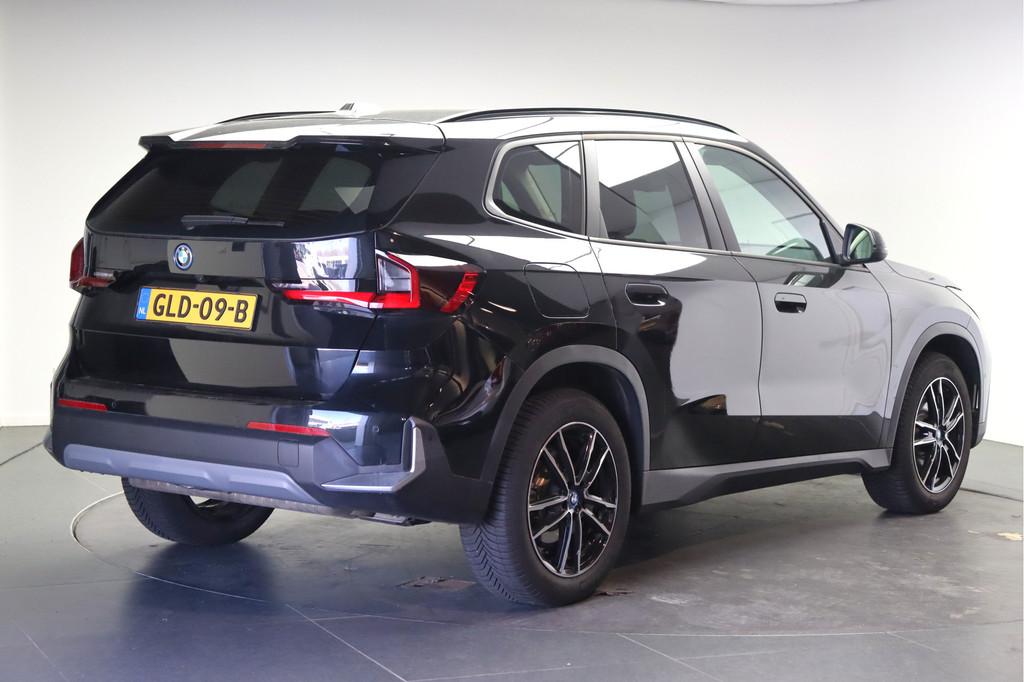 BMW X1 xDrive25e Automaat / Trekhaak / Comfort Access / Acht, LED verlichting, Gebruikt, Zwart, Bedrijf