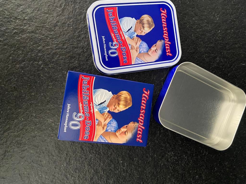 Hansaplast Jubileumdoosje met pleisters - 90 jaar editie, Verzamelen, Ophalen of Verzenden, Zo goed als nieuw, Overige, Overige merken