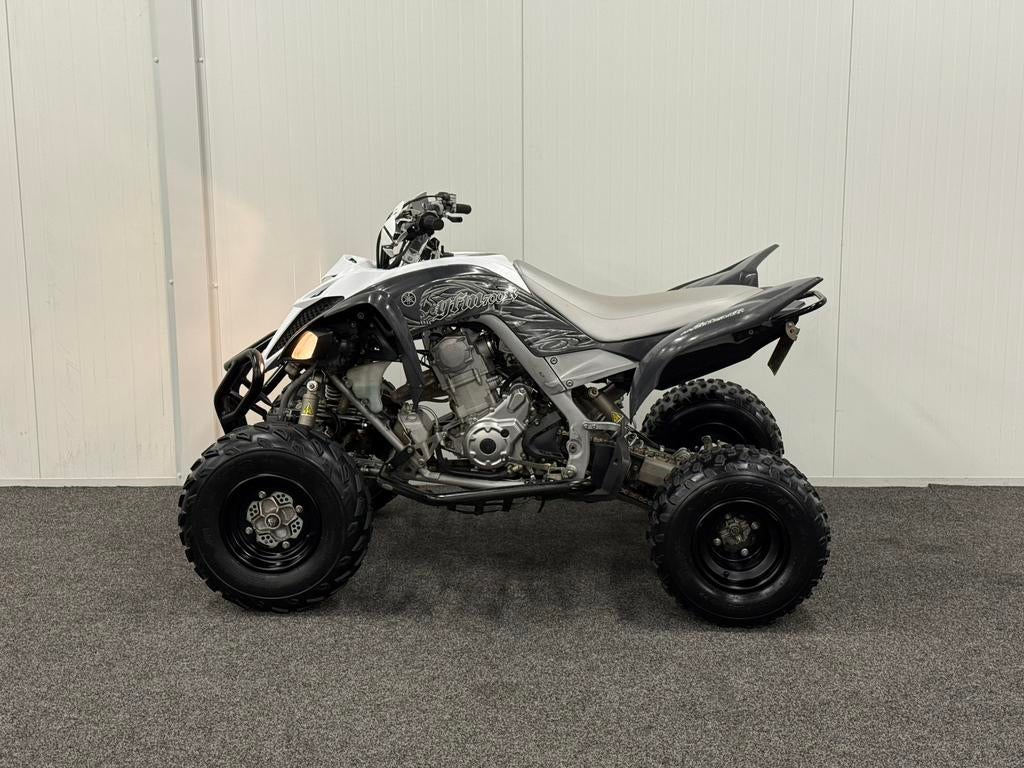 Yamaha YFM raptor 700 R NL kenteken 2014 quad yamaha raptor, Motoren, Quads en Trikes