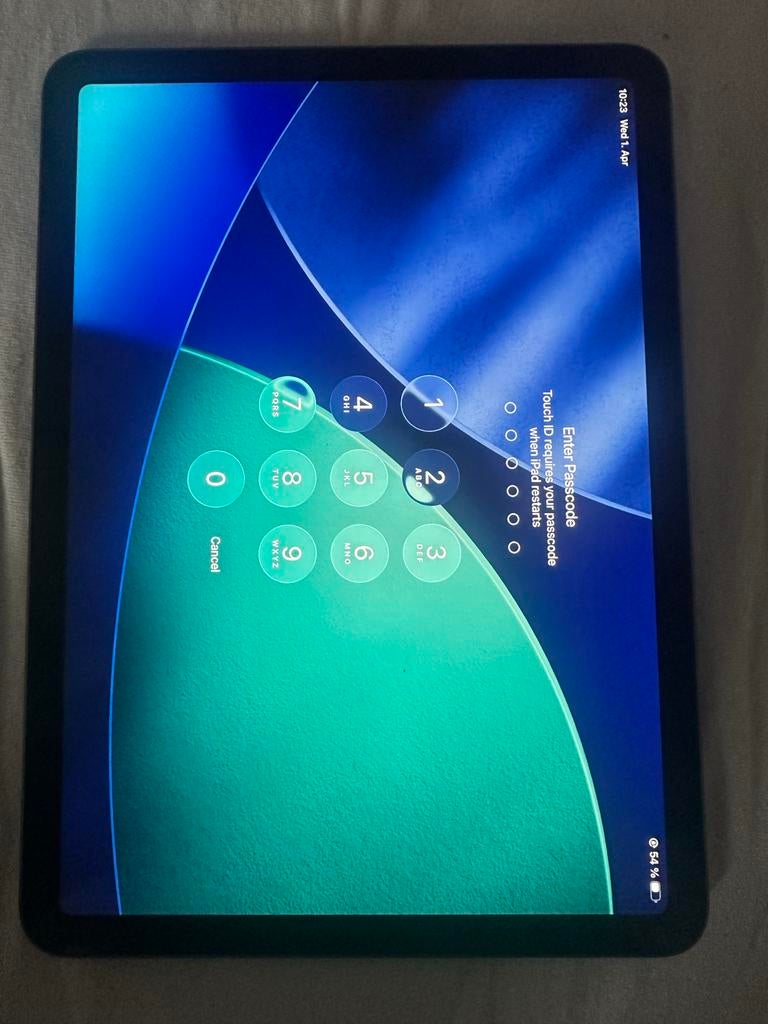 iPad Air 5 M1 2022 64GB Space Grey 23 maanden garantie!, Computers en Software, Apple iPads, 10 inch, Apple iPad Air, Ophalen of Verzenden