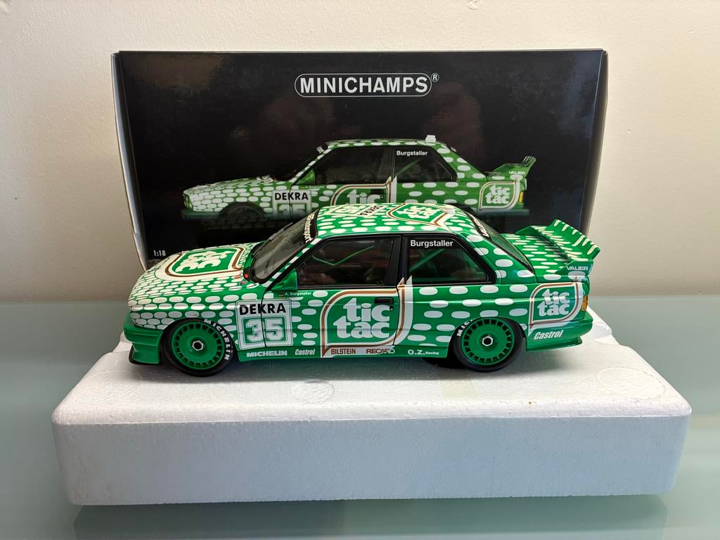 1:18 BMW E30 M3 A. Burgstaller DTM 1992 Minichamps, Hobby en Vrije tijd, Modelauto's | 1:18, Ophalen of Verzenden, Zo goed als nieuw