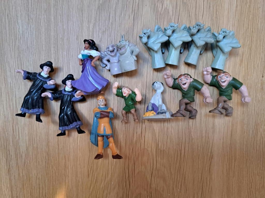 Disney Figuren – Klokkenluider van de Notre Dame, Ophalen of Verzenden, Overige figuren, Beeldje of Figuurtje