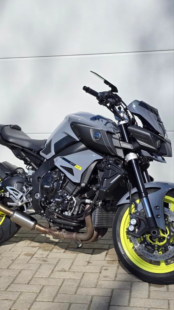 Nette Yamaha MT-10 2018 - foto 2