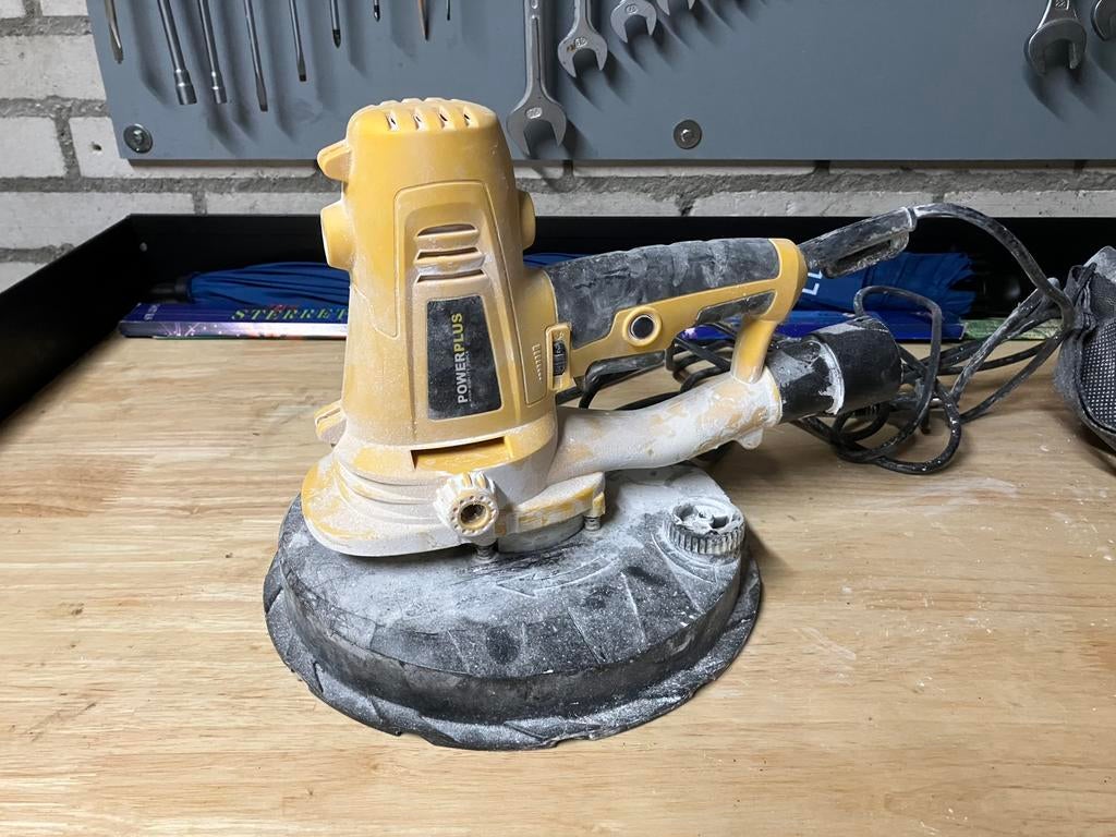 Powerplus wandschuurmachine, Ophalen of Verzenden, Zo goed als nieuw, 1200 watt of meer, Overige typen
