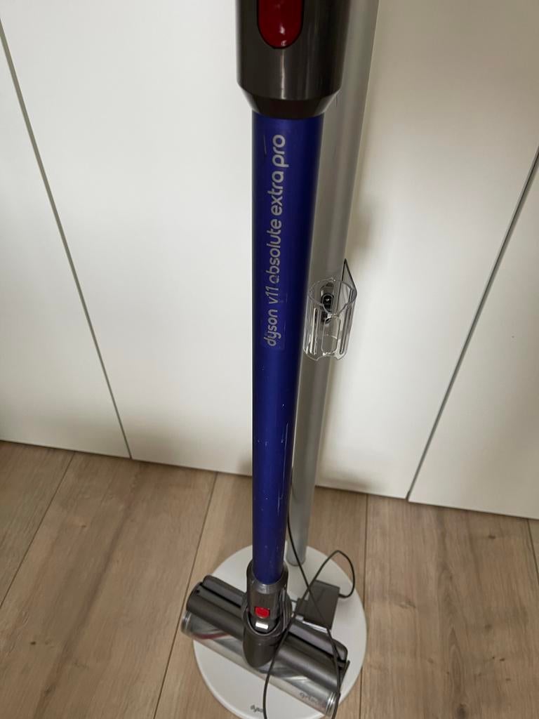 Dyson v11 absolute extra pro, Ophalen, Gebruikt, Reservoir, Stofzuiger