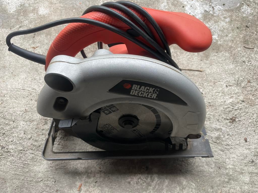 Black & Decker cirkelzaag, Ophalen, Cirkelzaag, Zo goed als nieuw, 30 tot 70 mm