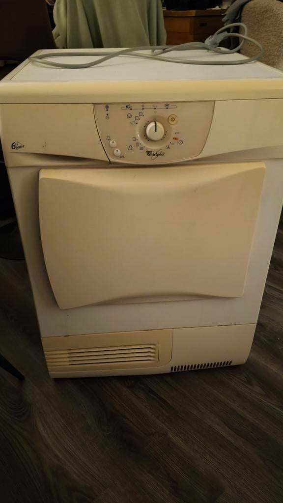 Whirlpool 6th Sense Condensdroger - Betrouwbaar en Efficiënt, Ophalen, 6 tot 8 kg, Gebruikt, Voorlader