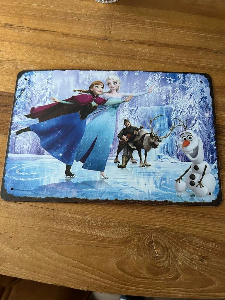 Disney, Ophalen of Verzenden, Overige figuren, Nieuw, Beeldje of Figuurtje