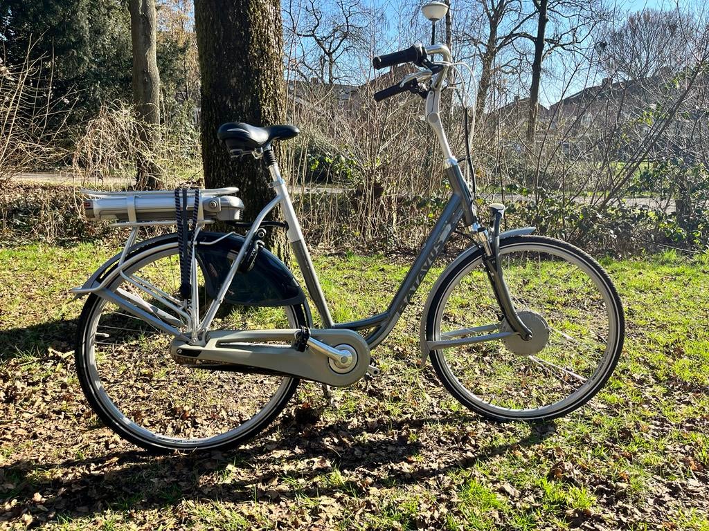 Batavus Monaco E-Go elektrische fiets met voorwielmotor, Ophalen, Gebruikt, Batavus, 59 cm of meer