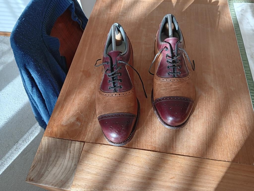 FOOTJOY CLASSICS TWO TONE MT 43.VOLLEDIG LEREN GOLFSCHOEN, Ophalen of Verzenden, Bruin