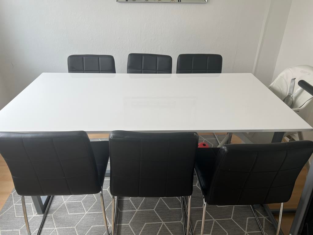 Eettafel met 6 stoelen, Huis en Inrichting, Tafels | Eettafels, Overige materialen, Zo goed als nieuw, Vijf personen of meer, 150 tot 200 cm