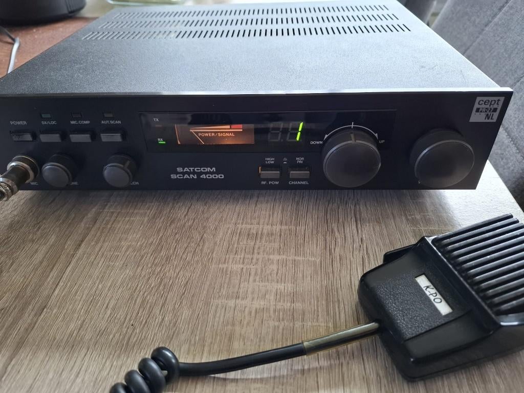 satcom scan 4000, Ophalen of Verzenden, Gebruikt, Zender en Ontvanger