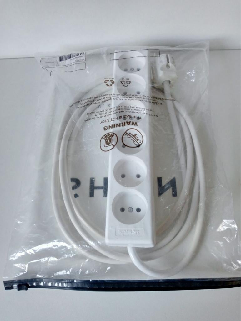 Stekkerdoos 6-voudig met kabel - Nieuw in verpakking, Ophalen of Verzenden, Nieuw, Stopcontact