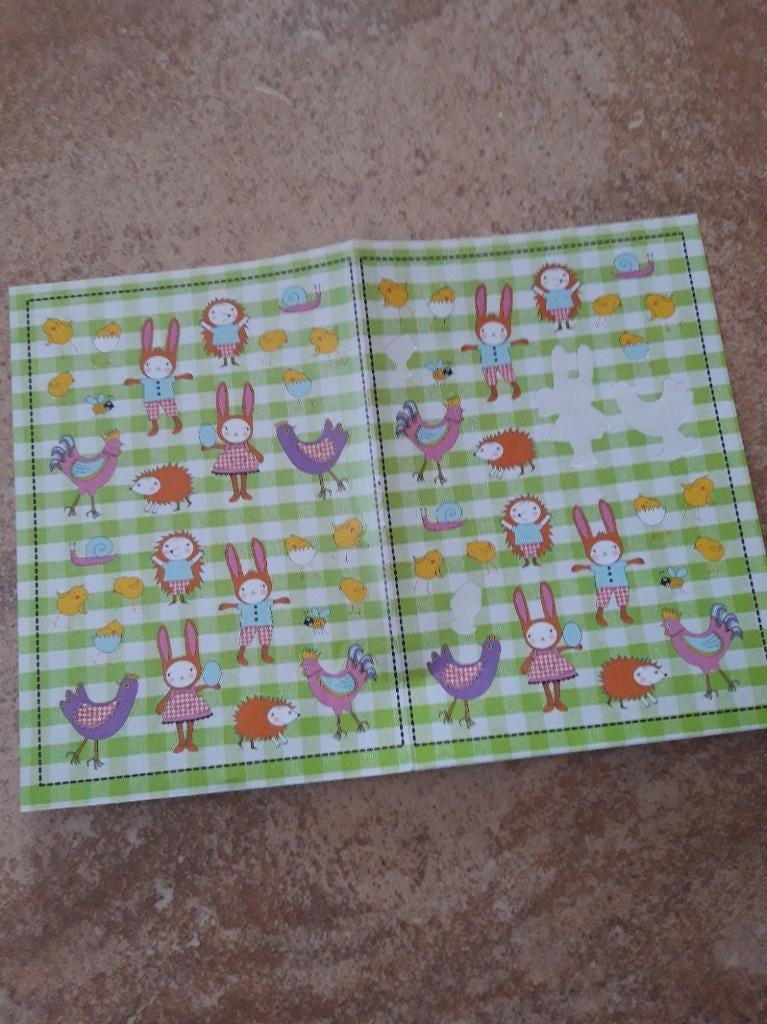 50 Paasstickers op vel, Ophalen of Verzenden, Zo goed als nieuw